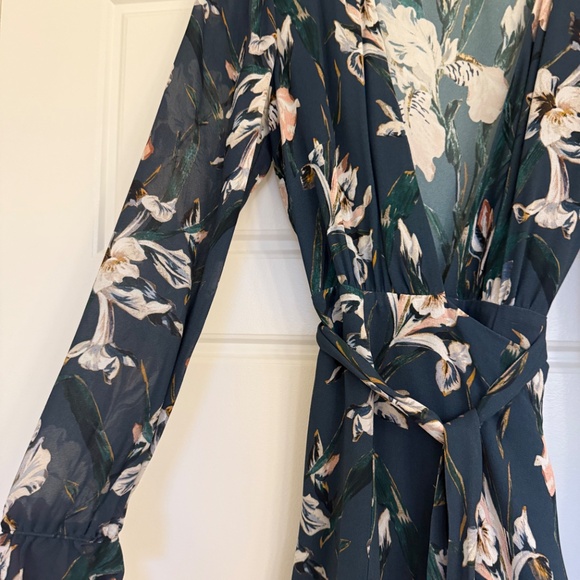 Reformation Whitby Dress - Picture 6 of 7